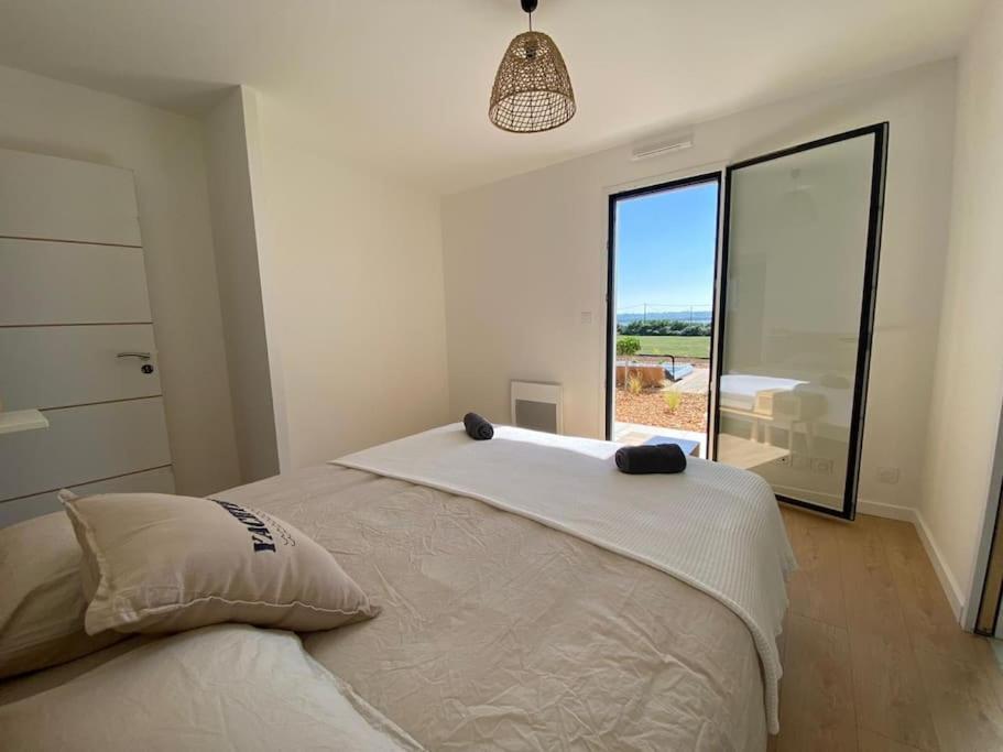 Villa Neuve Pour 6 Personnes Avec Spa การองเทค ภายนอก รูปภาพ