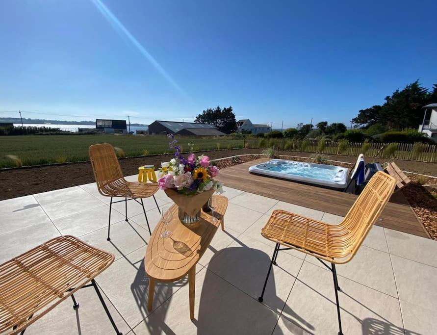 Villa Neuve Pour 6 Personnes Avec Spa การองเทค ภายนอก รูปภาพ